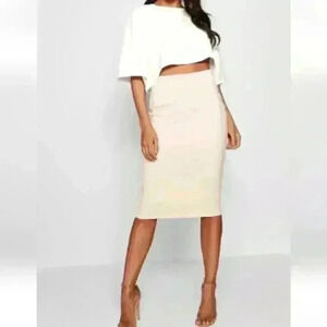Women's boohoo Lexi Boxy Crop and Midi Skirt Co Ord Blush